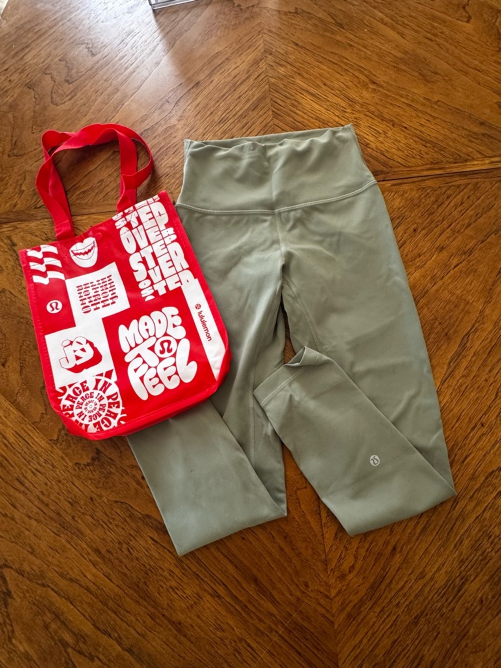 Lululemon Sage Green High-Rise Leggings Size 2